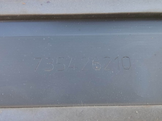 74842 Fiat 500 2007-2025  jobb oldali ajtódíszléc