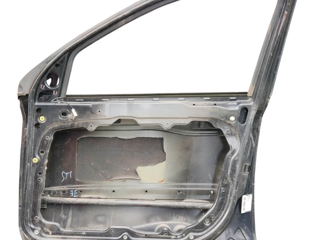 110055 Fiat Stilo 2001-2007 jobb első ajtó, a képen látható sérüléssel