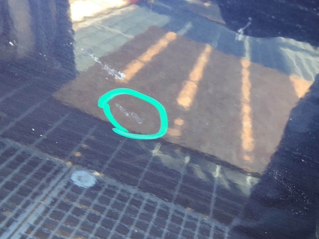 61588 Fiat Stilo 5 ajtós, bal hátsó kék színű ajtó, a képen látható sérüléssel