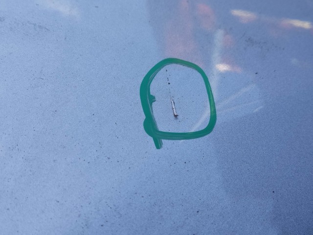 222302 Jeep Renegade bal hátsó ajtó, a képen látható sérüléssel