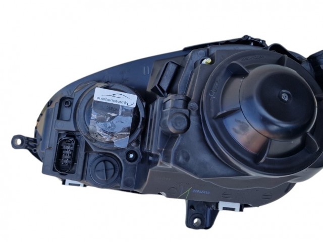 Volkswagen Golf V. 2003.10.01-2008.09.30 utángyártott új jobb első fényszóró 2H7 szürke házas (motorral) TYC