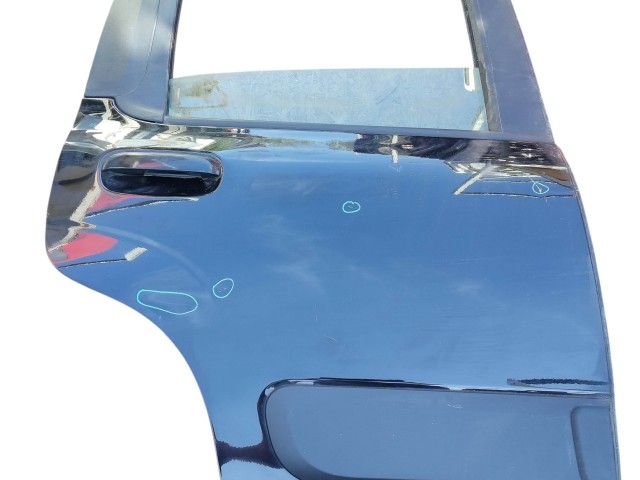 222300 Fiat Panda III. 2012- jobb hátsó sötétkék színű ajtó, a képen látható sérüléssel
