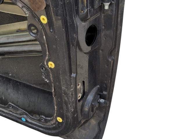 136430 136442 Alfa Romeo 159 bal első ajtó a képen látható sérüléssel 50510490