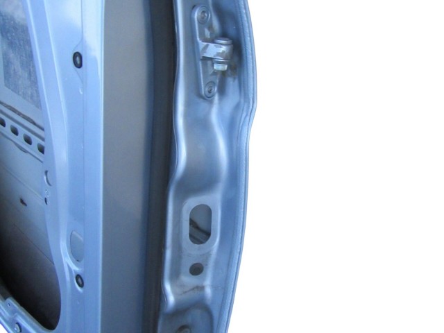 121859 Mercedes B-Class 2005-2011 bal hátsó ajtó, a képen látható korrózióval
