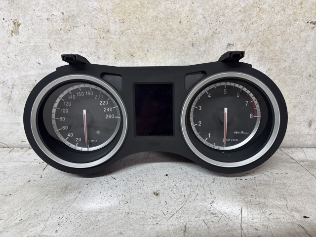 Alfa Romeo 159 óracsoport (kilométer óra) 60694644