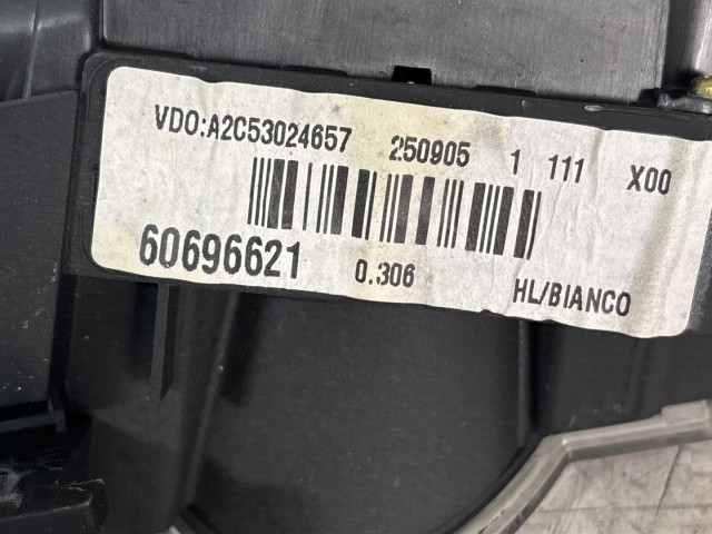 Alfa Romeo 159 üzemanyagszint mérő 60696621