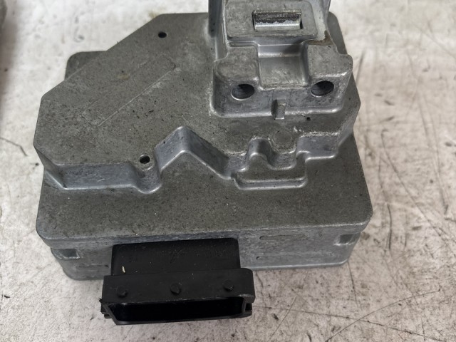 Alfa Romeo 159 2005-2011 Motorvezérlő használt 60686058 kézi váltós 0261S01034 