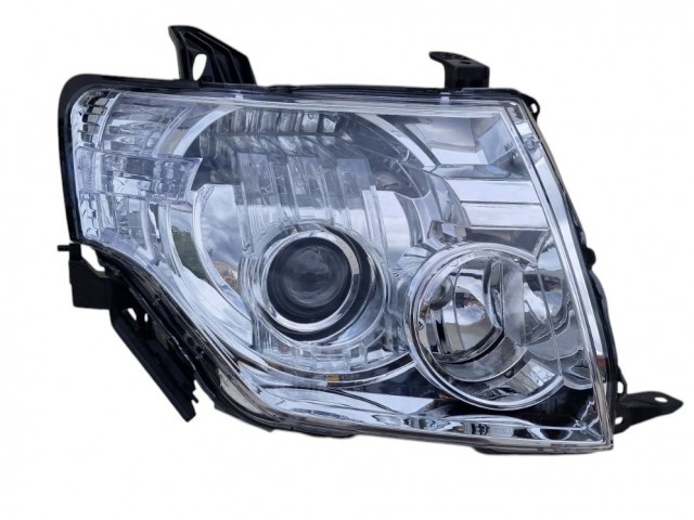 Mitsubishi Pajero 2007.02.01- utángyártott új jobb első fényszóró D2S/H9 Xenon (belülr. áll.) DEPO