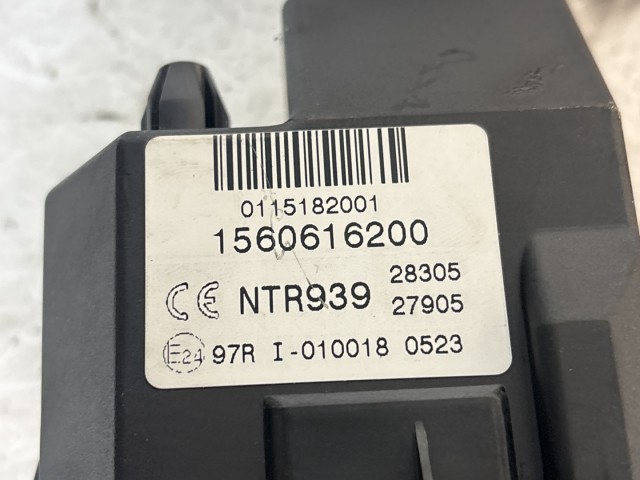 Alfa Romeo 159 2005-2011 Motorvezérlő használt 60686058 kézi váltós 0261S01034 