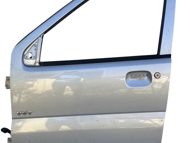 216885 Suzuki Ignis 2003-2008 bal első ajtó