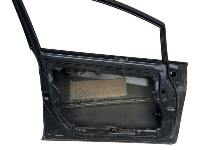 216682 Ford Fiesta 2008-2017 5 ajtós bal első ajtó, a képen látható sérüléssel