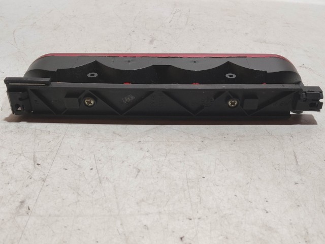 Alfa Romeo 145 333341 számú pótféklámpa