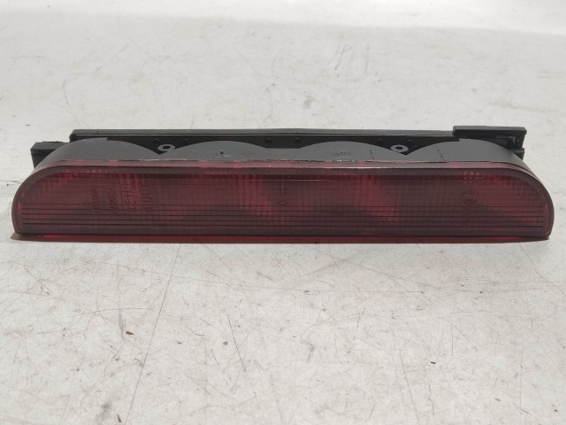 Alfa Romeo 145 333341 számú pótféklámpa