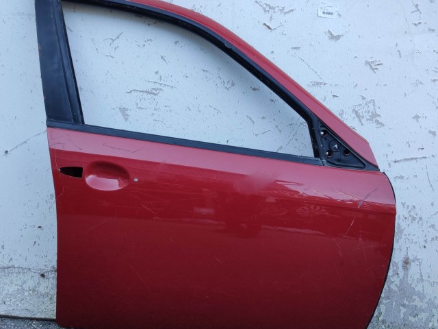 222445 Alfa Romeo 156 jobb első ajtó, a képen látható sérüléssel