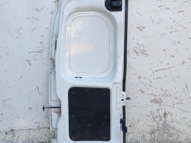 222477 Fiat Fiorino jobb hátsó zárt raktérajtó, a képen látható sérüléssel
