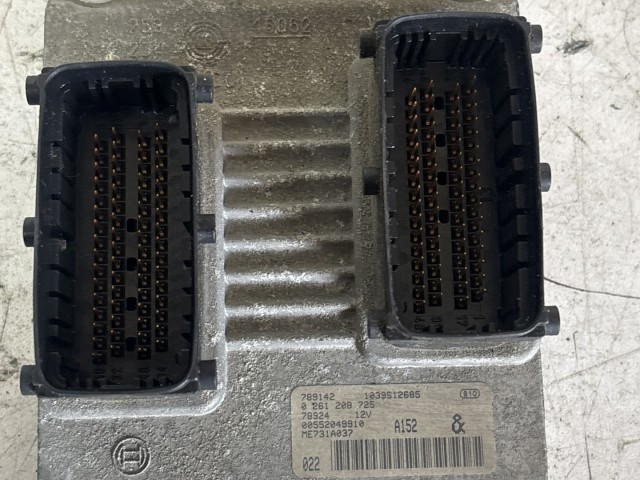 219345 Alfa Romeo GT 2003-2010 1,8 16v benzin motorvezérlő szett 50506303