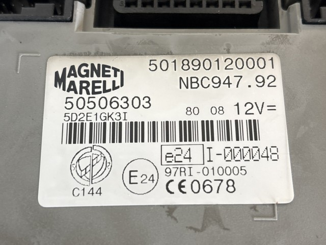 219345 Alfa Romeo GT 2003-2010 1,8 16v benzin motorvezérlő szett 50506303