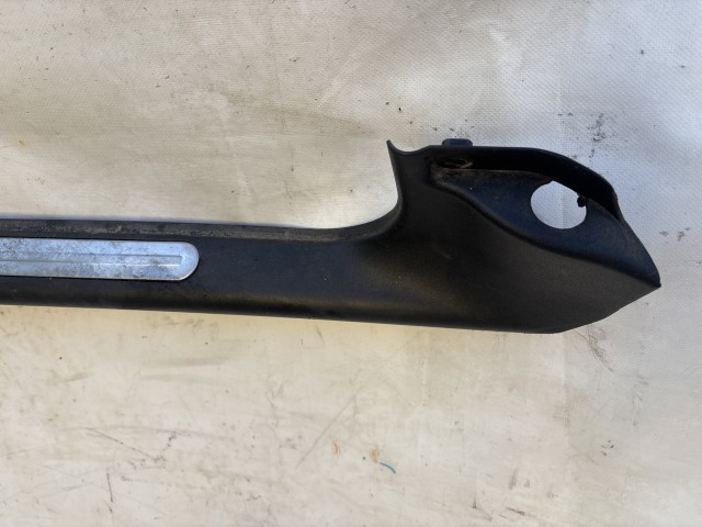  Alfa Romeo 147/GT 2000-2010 Küszöb belső borítás használt Bal első