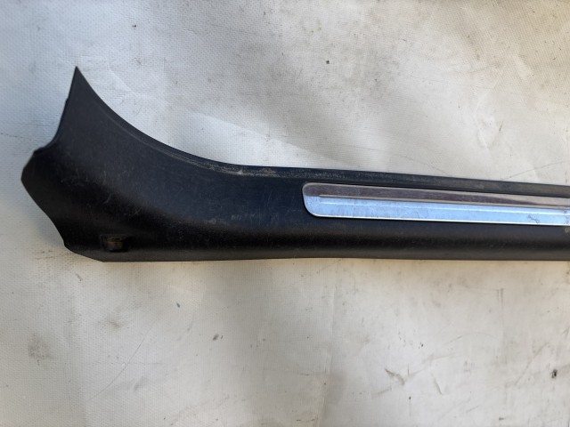  Alfa Romeo 147/GT 2000-2010 Küszöb belső borítás használt Bal első