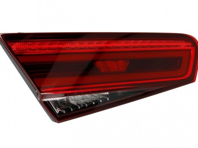 Audi A3 (8V1, 8VK,) 2012-2020 utángyártott új bal hátsó belső lámpa LED Hella
