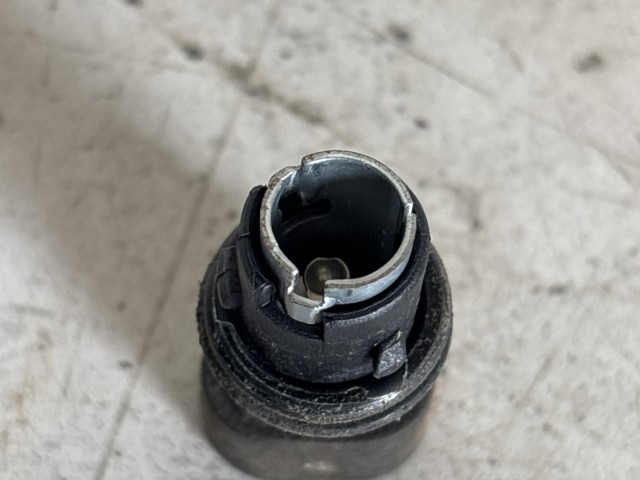 Alfa Romeo GT 2003-2010 2003-2010 Izzó foglalat használt