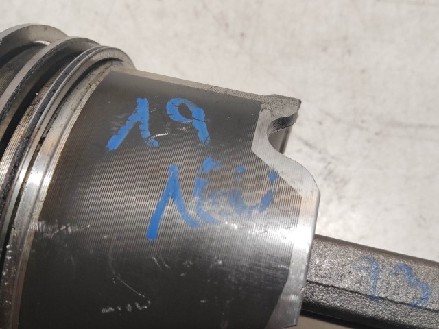 Alfa Romeo 159 1,9 16v Diesel dugattyú, hajtókarral