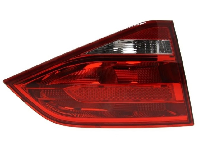 Audi A4 B8 2007-2012 utángyártott új bal hátsó belső lámpa S4 is (Sedan)