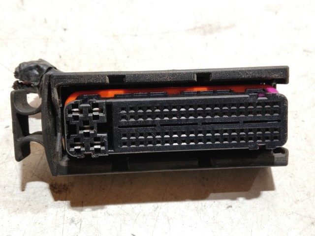 223217 Volkswagen Polo 9N 2001-2009 1,4 16v benzin motorvezérlő, elektromos csatlakozó 61600.663.06 , 036906034DD