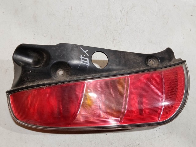 223253  Lancia Ypsilon 2003-2011 bal hátsó lámpa, izzófoglalat nélkül!