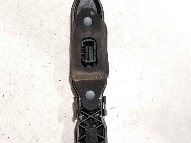 223255 Lancia Ypsilon II. 2003-2011 bal hátsó izzó foglalat 51786658