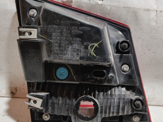 223309 Fiat Freemont 2011-2015 jobb hátsó belső lámpa 68078516AE