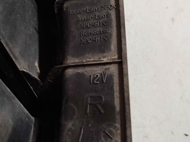 223310 Fiat Sedici, Suzuki SX4 jobb hátsó lámpa 71742458