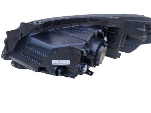 Kia Soul 2009-2011 utángyártott új jobb első fényszóró H4  (motoros) DEPO