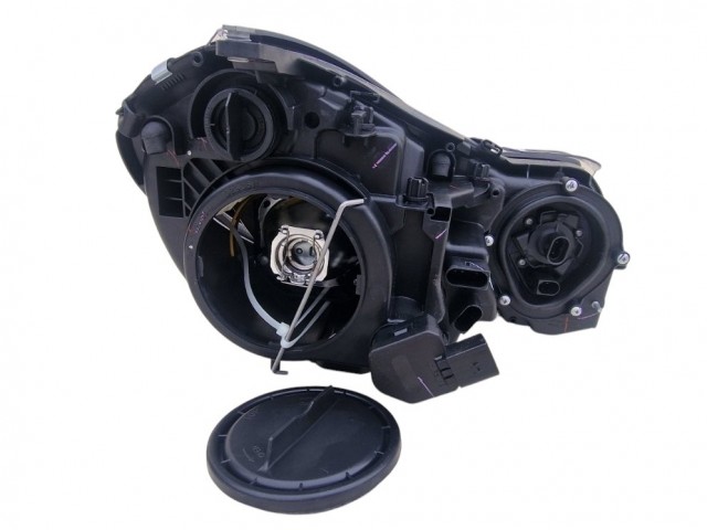 Mercedes Benz E-Class W211 2002.04.01-2006.06.30 utángyártott új bal első fényszóró 2H7 (motorral) DEPO