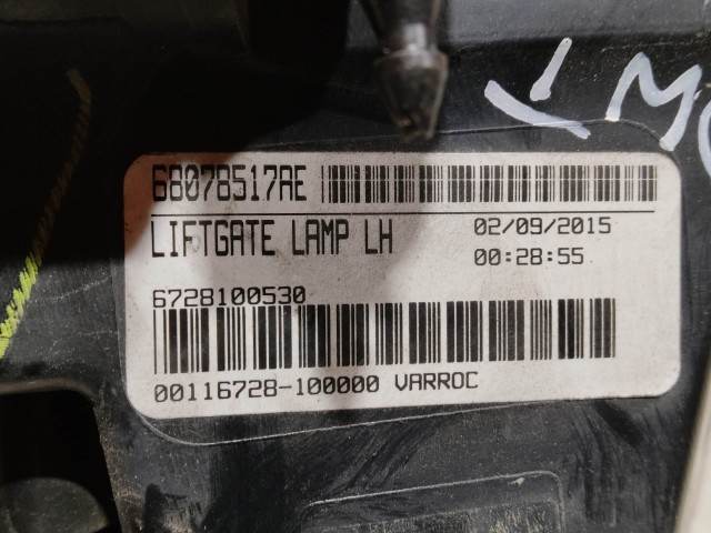 221533 Fiat Freemont 2011-2015 bal hátsó belső lámpa 68078517AE