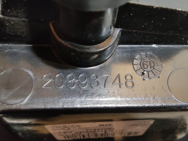 221543 Fiat Punto Evo jobb hátsó lámpa, ovál csatlakozós 51927094