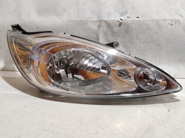 221577 Ford Ka 2008-2016 jobb első fényszóró, a képen látható sérüléssel, izzó takaró kupakok nélkül