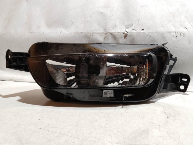 221580 Citroen C4 Picasso 2013-2016 bal első fényszóró, a képen látható sérüléssel, izzó takaró kupakok nélkül 