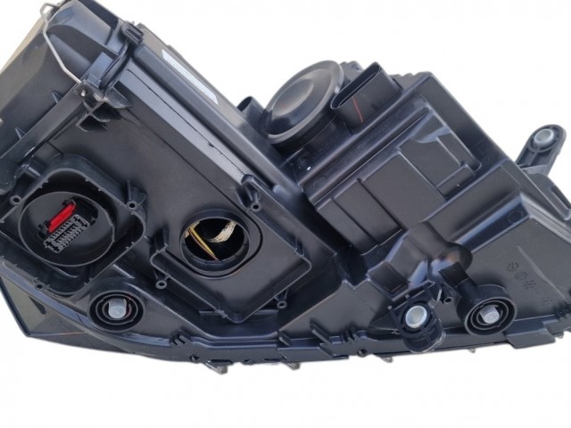 Volkswagen Passat B7 2010-2014 utángyártott új bal első fényszóró XENON D3S/LED (el.+izzó nélk.) DEPO